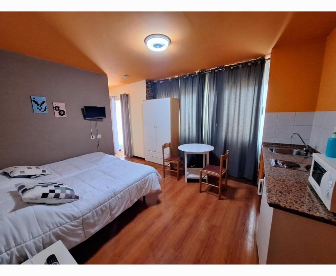 Apartahotel Portal De Leon Кабоальес-де-Абахо Экстерьер фото